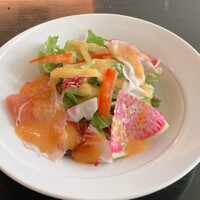 トラットリア ゴデレッチョ エビス 恵比寿 - 香味野菜のドレッシングサラダ