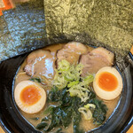 横浜ラーメン　味王 - 味王特製とんこつラーメン