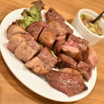 CHEGA+MAIS - イチボ肉３００ｇ（１，９００円）２０２２年６月