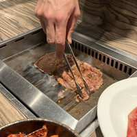 焼肉 ジャンボ はなれ - 裏面もサッと焼いて…