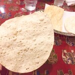 リトルスパイス - パパドが美味しい