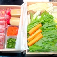 北新地 湯木 本店 - 【国産】黒毛和牛しゃぶしゃぶ鍋（3人前）　￥12000