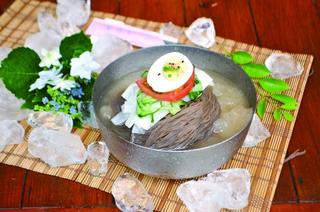 Kankoku Kateiryouri Doraji - 冷麺☆さっぱりとしたスープはお酒の〆にもぴったり！
