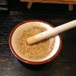 麺屋 吉宗 - 白ごま（無料）