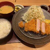 すき焼き 串カツ はるな 本町店 - イブ美豚ロースかつ定食