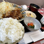 ぽぽぽ食堂 - ポークステーキ定食