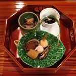 Gion Kyouryourihanasaki - 会席月(5040円)　前菜