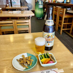 鮒兼 - 昭和の昼下がりのような風景・・・奥にいるのが奥様ｗです