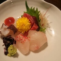 葉歩花庭 - 
