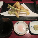 蕎麦切り屋 - 生ほたるいかの天麩羅