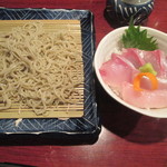 蕎麦切り屋 - 寒ぶり丼と十割蕎麦のセット