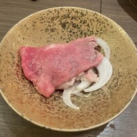 しゃぶしゃぶKINTAN 表参道店 - これがしゃぶしゃぶなのです！プラチナロース！