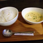 SPOON - セットのライスとスープ