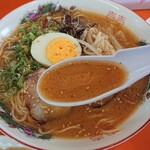 Houfu Ichi Ramen - スープは濃厚味噌