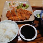 末正うどん店 - 味噌カツ定食