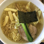 支那そば心麺 - メンマは、２種。塩味烏骨鶏スープの白海老ブレンド。