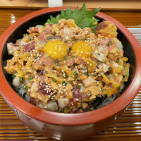 江戸前 寿し政 別館 - 美味しかったですよ〜納豆まぶし。でもトークが激し過ぎて落ち着かず…。
