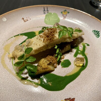 TOKi - アマゴのベニエ クレソンと柿酢のジュレ