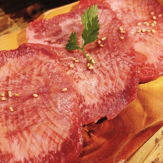 炭火焼肉 ホルモン劇場den_1