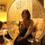 シーシャカフェ　カンノーク - ゆったりハンモック席が人気