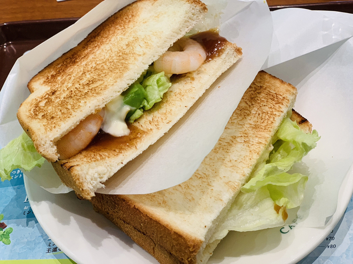 写真 : カフェ・ド・クリエ プラス 汐留芝離宮店 （CAFE de CRIE PLUS