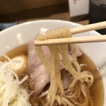 Ichimentenni Tsuuzu - 中細麺