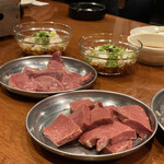 焼肉 ホルモン 火拳 - 