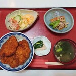 カレーハウス - 料理写真:かつ丼 900円