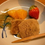 岩さき - 蓮根餅とフルーツ