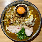 吉田カレー  - ミックス辛口多め 小・豚・アチャール・チーズ・チキンアチャーリー