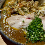 吉田カレー  - チキンアチャーリー