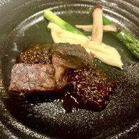 ポム・ダダン - 