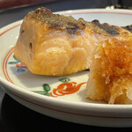 割烹 新多久 - 鮭扱いに定評が有るだけに流石の仕上がりです