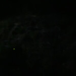 Kosu Mosu - 蛍の光をスマホで撮ってみた～見えますか？