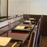 割烹 新多久 - カウンター
