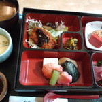 和食さくら - さくら弁当