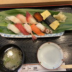 Sushi Sanraku - ランチ寿司　並