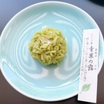 虎屋菓寮 - 季節の生菓子　「青葉の露」