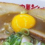中華そば小肉玉入り700円