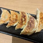 らーめん柊 - 焼き餃子（5個・400円）