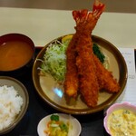 丸和 - 「えびフライ定食」