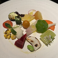 ラ・ボンヌターブル - 