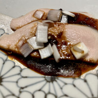 鳥匠いし井ひな - 冷えすぎて、固め。タレに特徴がない｢よだれ鶏｣