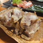 炭火焼肉ぐら - 豚足550円