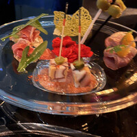 DINING & BAR TABLE 9 TOKYO - 