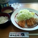 かつざんまい - 豚ロースとんかつ食べ放題☆税込1048円（2013/3）