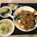 萬新菜館 - 五目焼きそば＋本日スープ