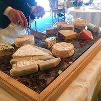 トゥールダルジャン 東京 - 