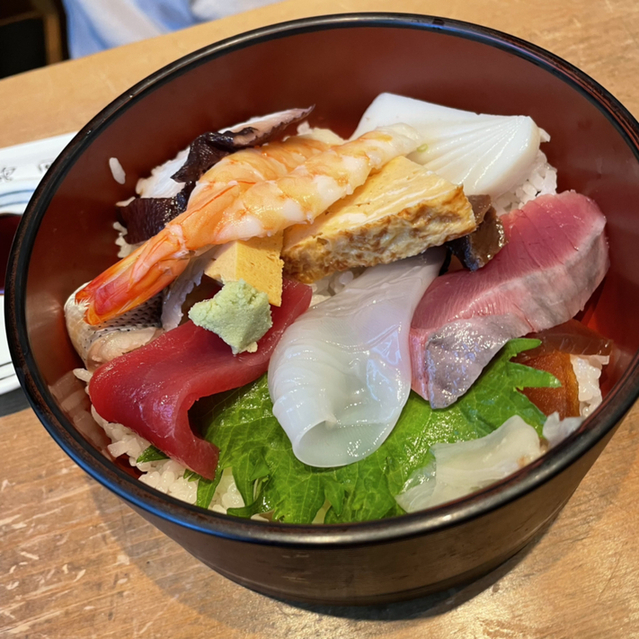 Miyoshi Sushi photo 3