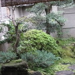 Kyouryourikinobu - 二階の中庭